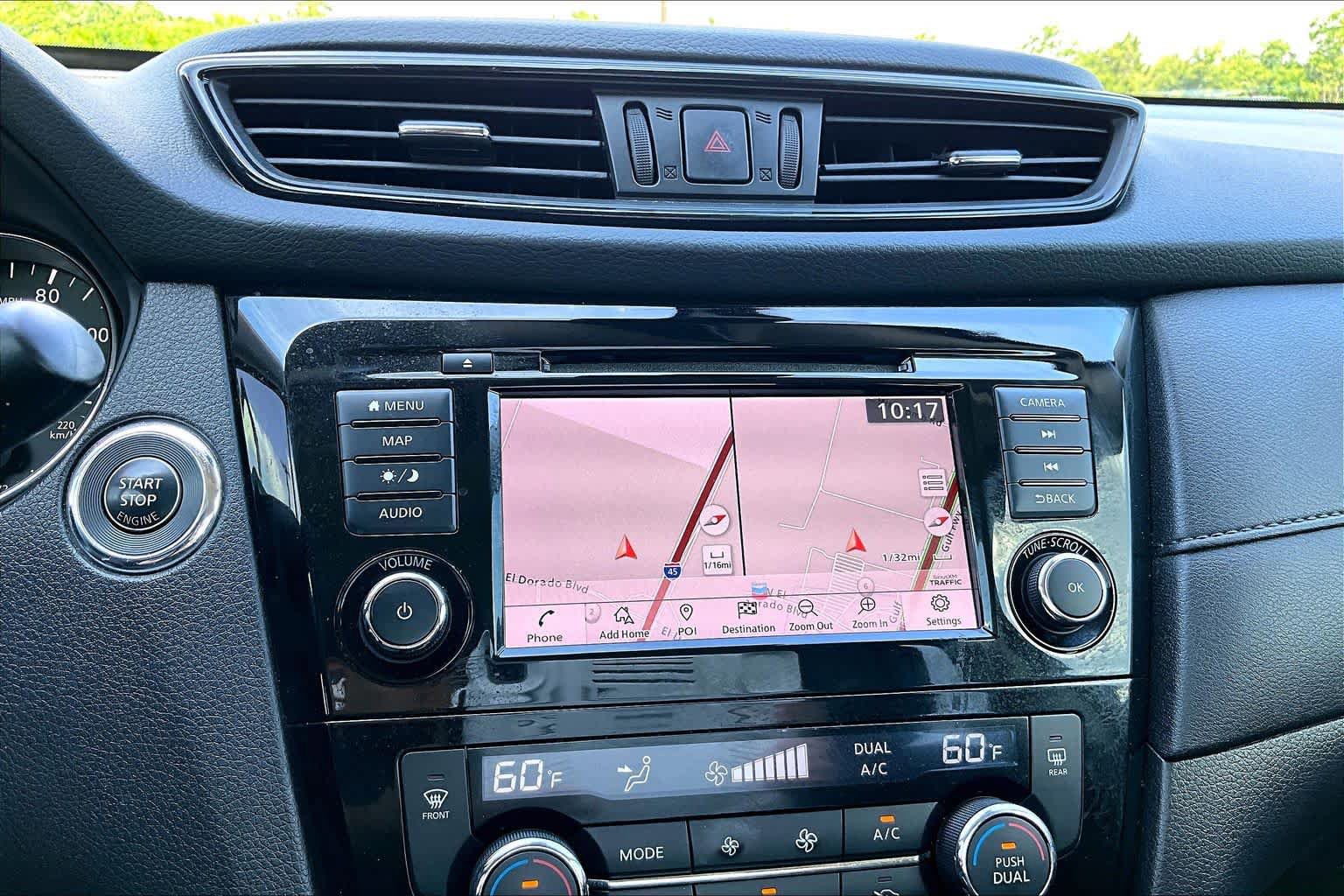 Used 2019 Nissan Rogue SV w/ Premium Package FWD image 34