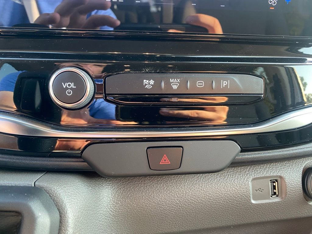 New 2025 Ford Transit 350 XLT image 21