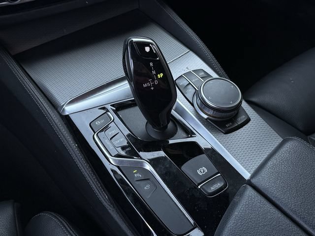 Used 2020 BMW M550i xDrive w/ Parking Assistance Package AWD/4WD image 18