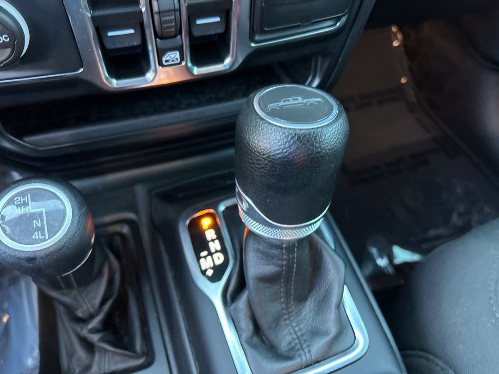 Used 2022 Jeep Gladiator Sport AWD/4WD image 14