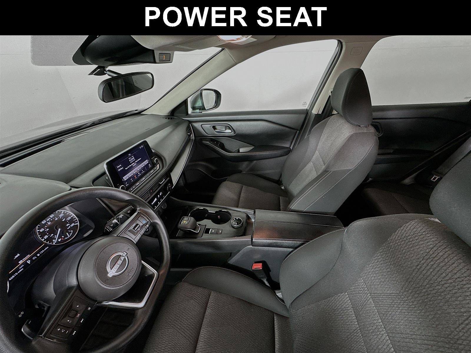 Used 2024 Nissan Rogue SV image 5