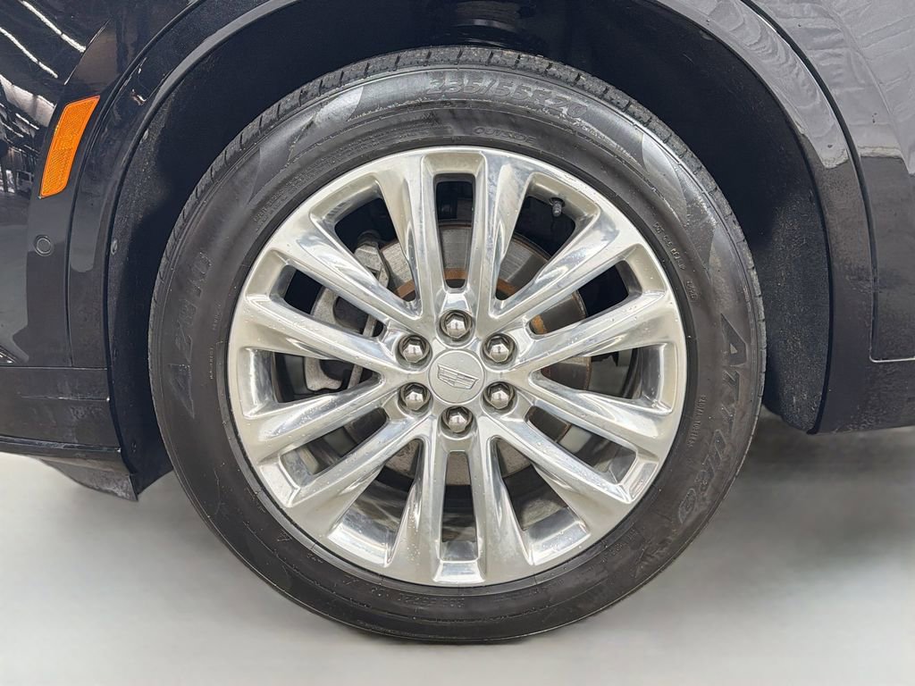 Used 2020 Cadillac XT6 Premium Luxury AWD/4WD image 36