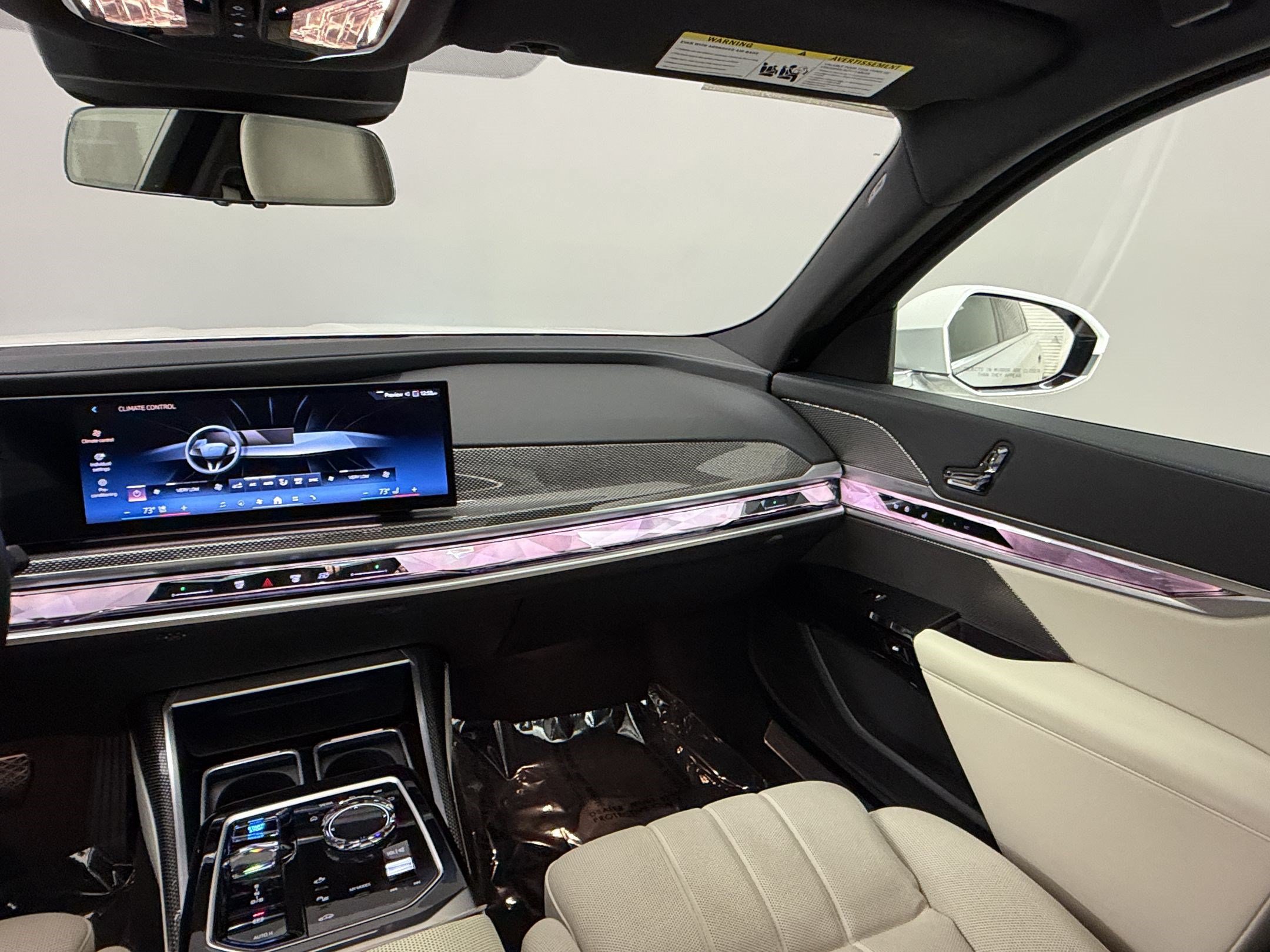 Certified 2023 BMW i7 xDrive60 AWD/4WD image 29