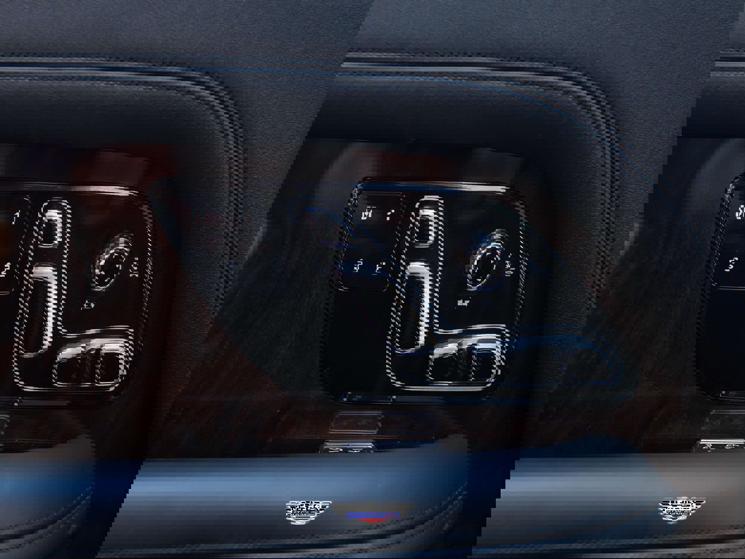 Used 2020 Land Rover Range Rover Long Wheelbase HSE image 43