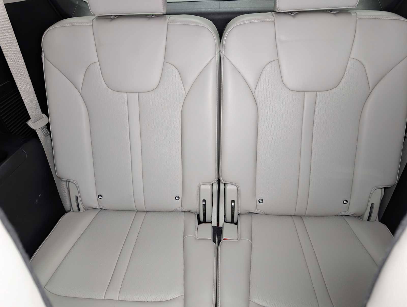 Certified 2023 Kia Sorento EX image 22