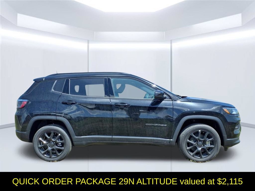 New 2026 Jeep Compass Latitude AWD/4WD image 2