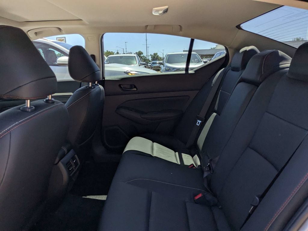 New 2026 Nissan Altima 2.5 SR w/ SR Premium Package FWD image 12