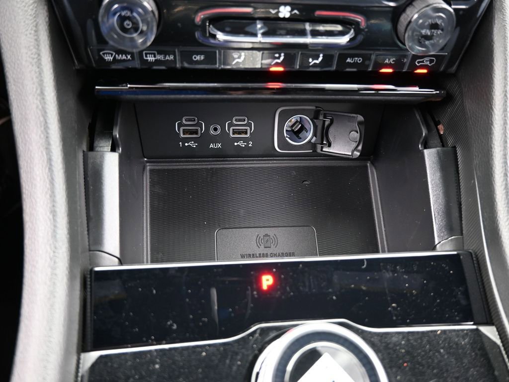 New 2025 Jeep Grand Cherokee Altitude image 20