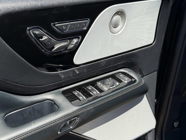 New 2025 Lincoln Aviator Reserve w/ Equipment Group 201A image 23