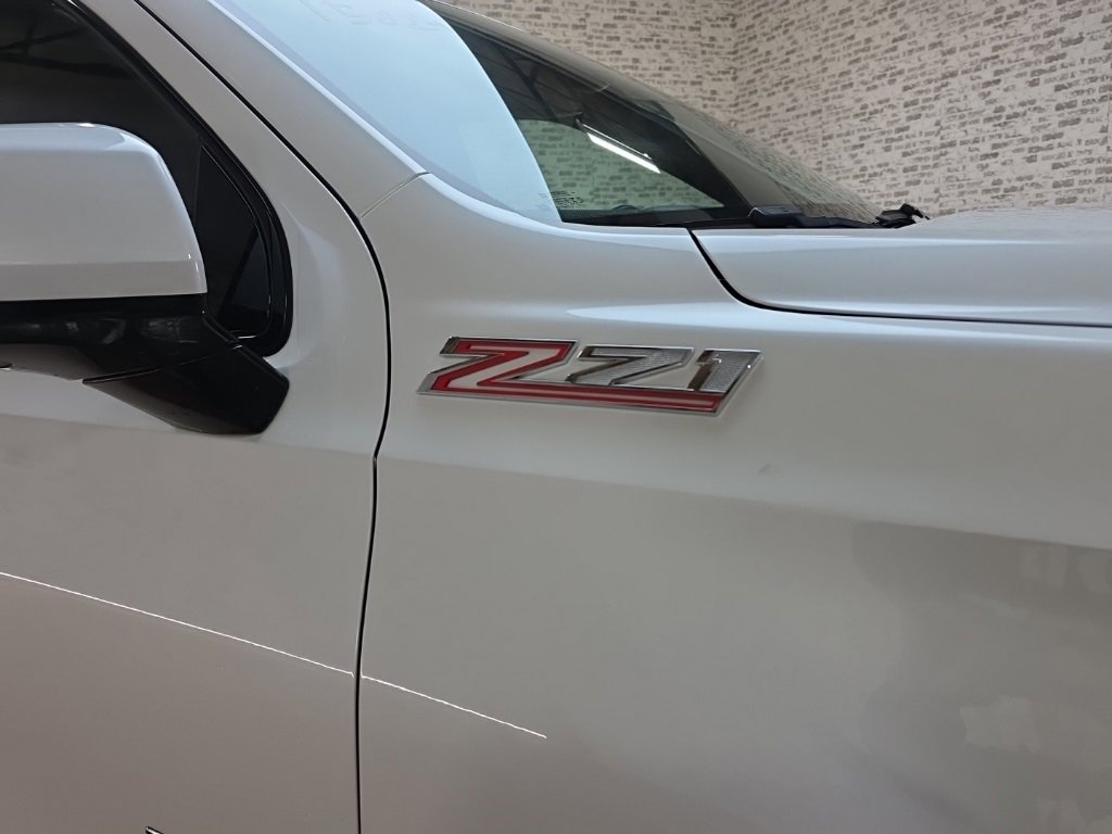 Used 2021 Chevrolet Tahoe Z71 w/ Z71 Signature Package image 11