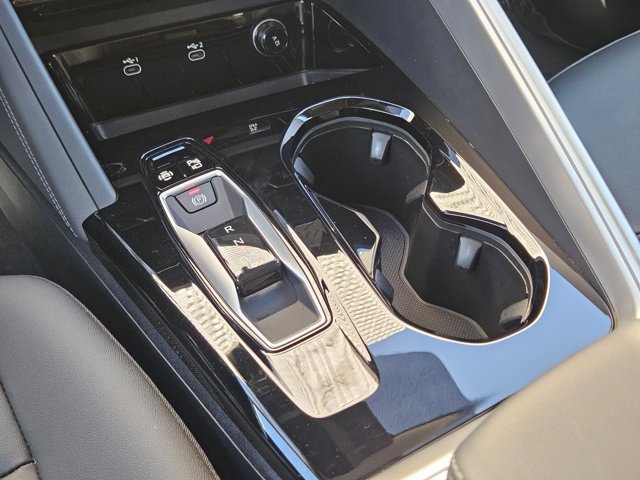 Certified 2025 Audi Q5 Premium w/ Convenience Package AWD/4WD image 18