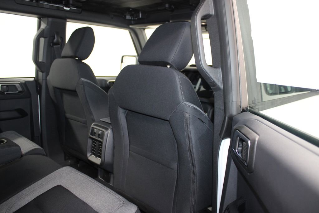 New 2025 Ford Bronco 4-Door image 27