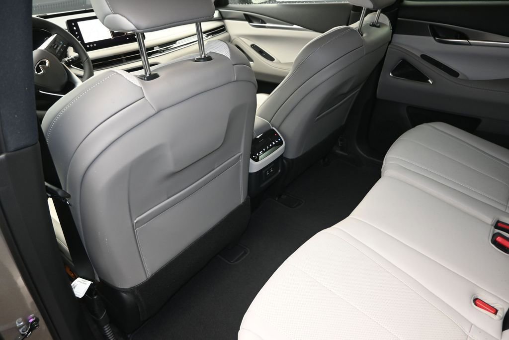 New 2027 INFINITI QX60 Luxe w/ Cargo Package FWD image 15