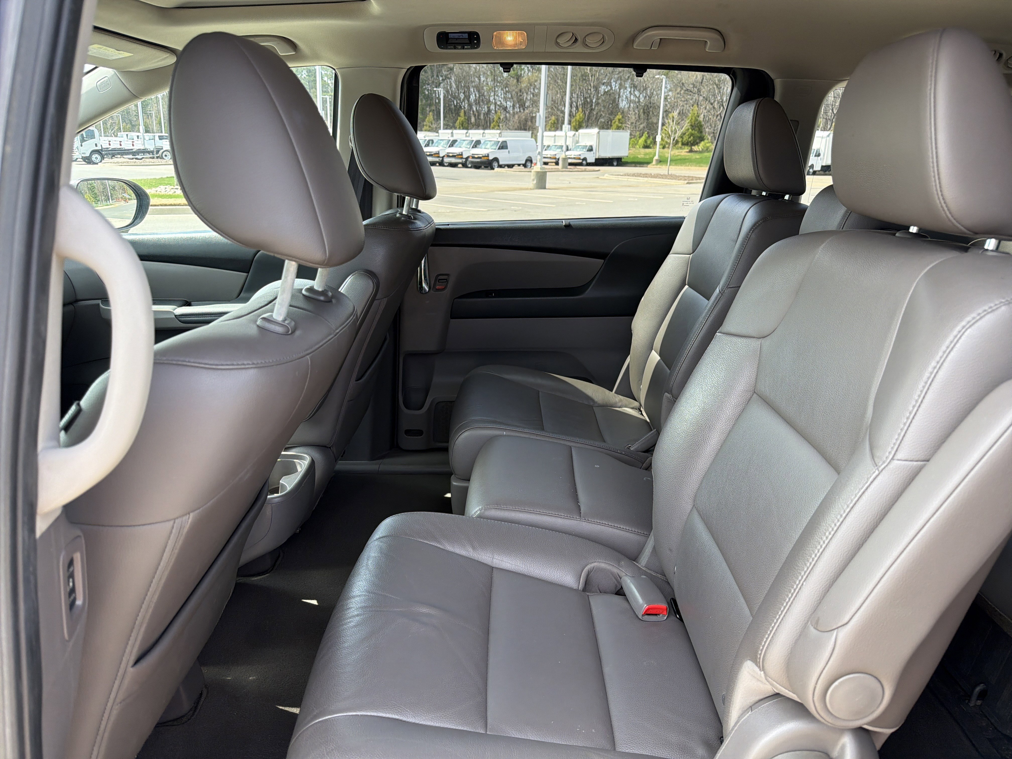 Used 2015 Honda Odyssey EX-L image 28