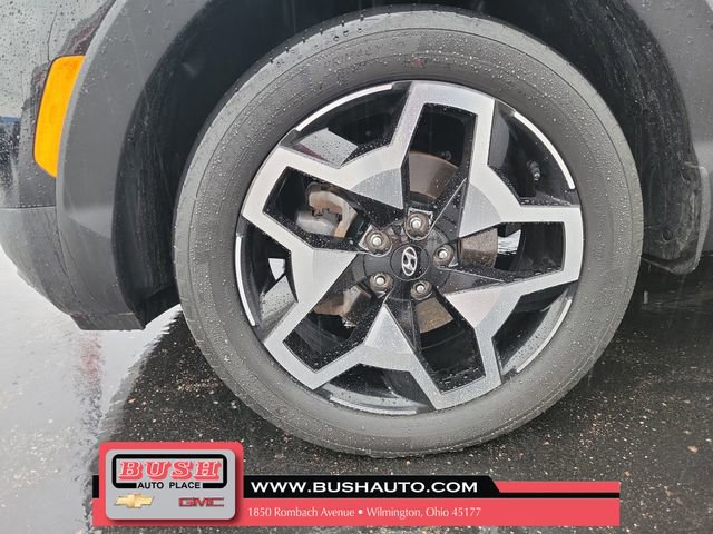 Used 2023 Hyundai Santa Cruz Limited image 25