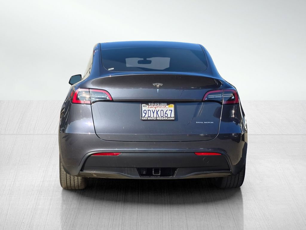 Used 2023 Tesla Model Y Long Range image 5