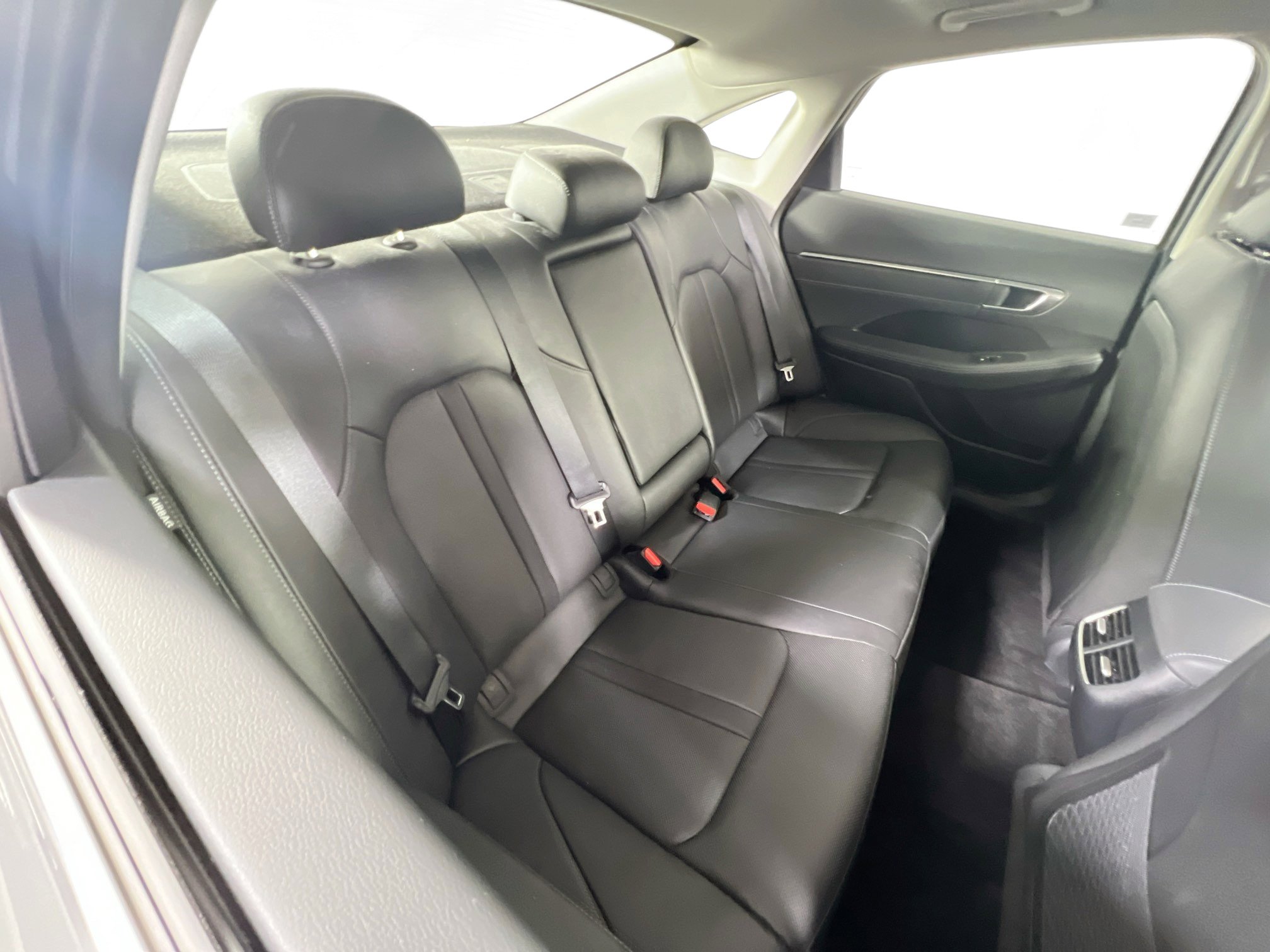 Used 2022 Hyundai Sonata Limited image 27