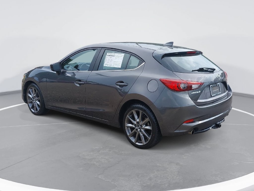 Used 2018 MAZDA MAZDA3 Touring FWD image 7