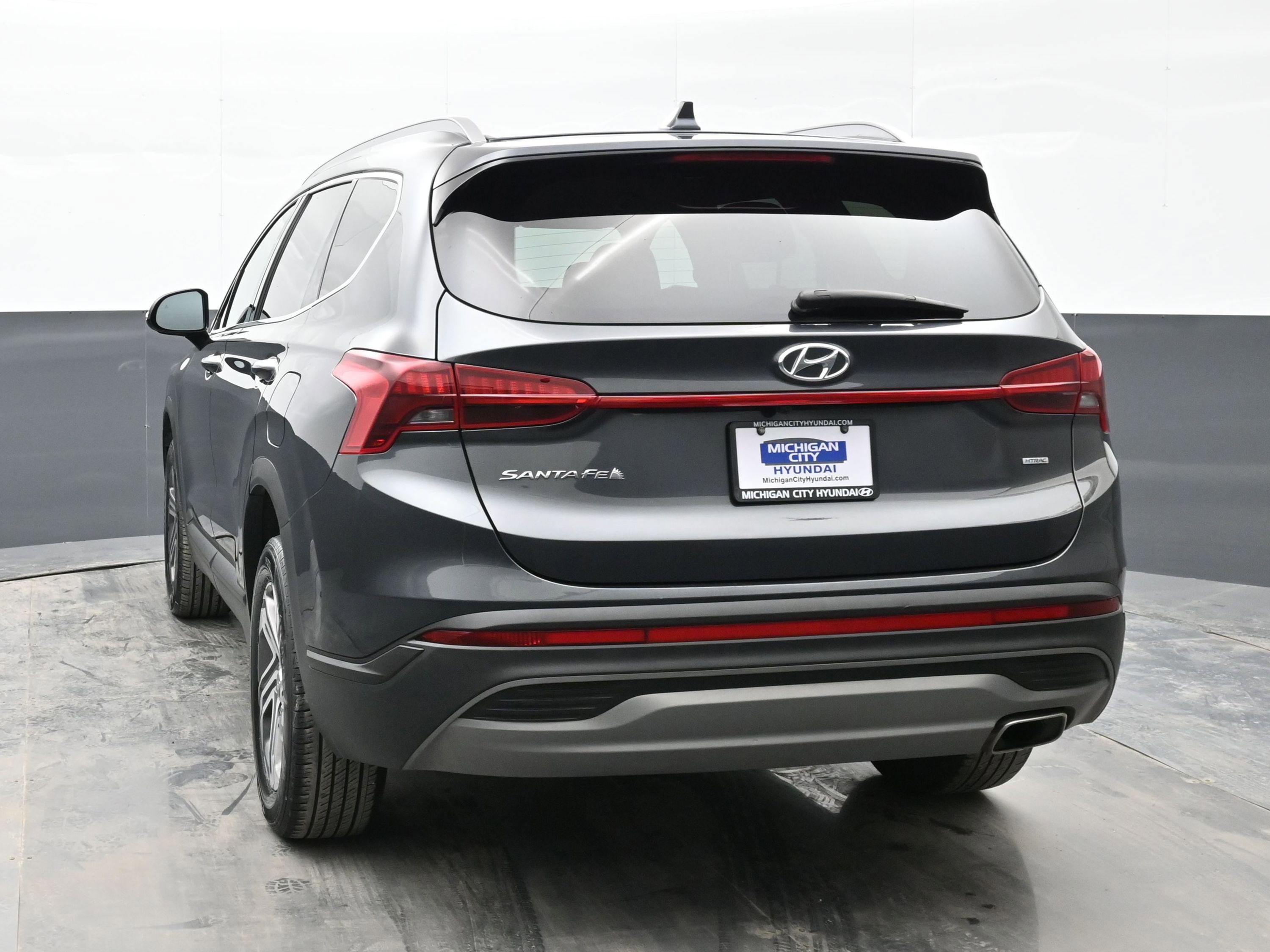 Used 2023 Hyundai Santa Fe SEL image 7