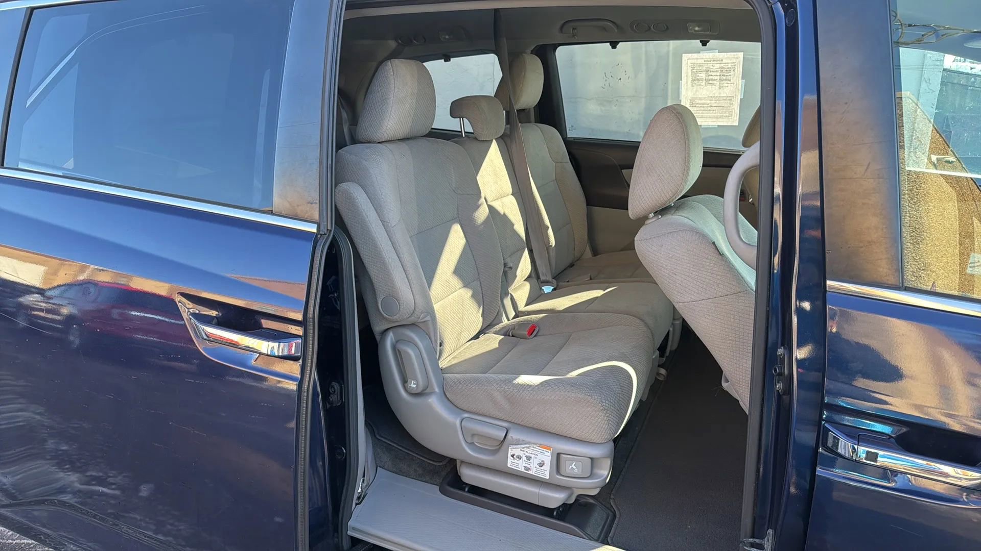 Used 2016 Honda Odyssey SE image 26