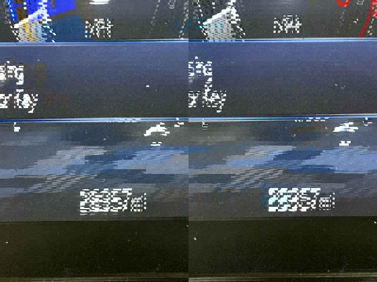 Used 2025 Chevrolet Equinox LT image 13