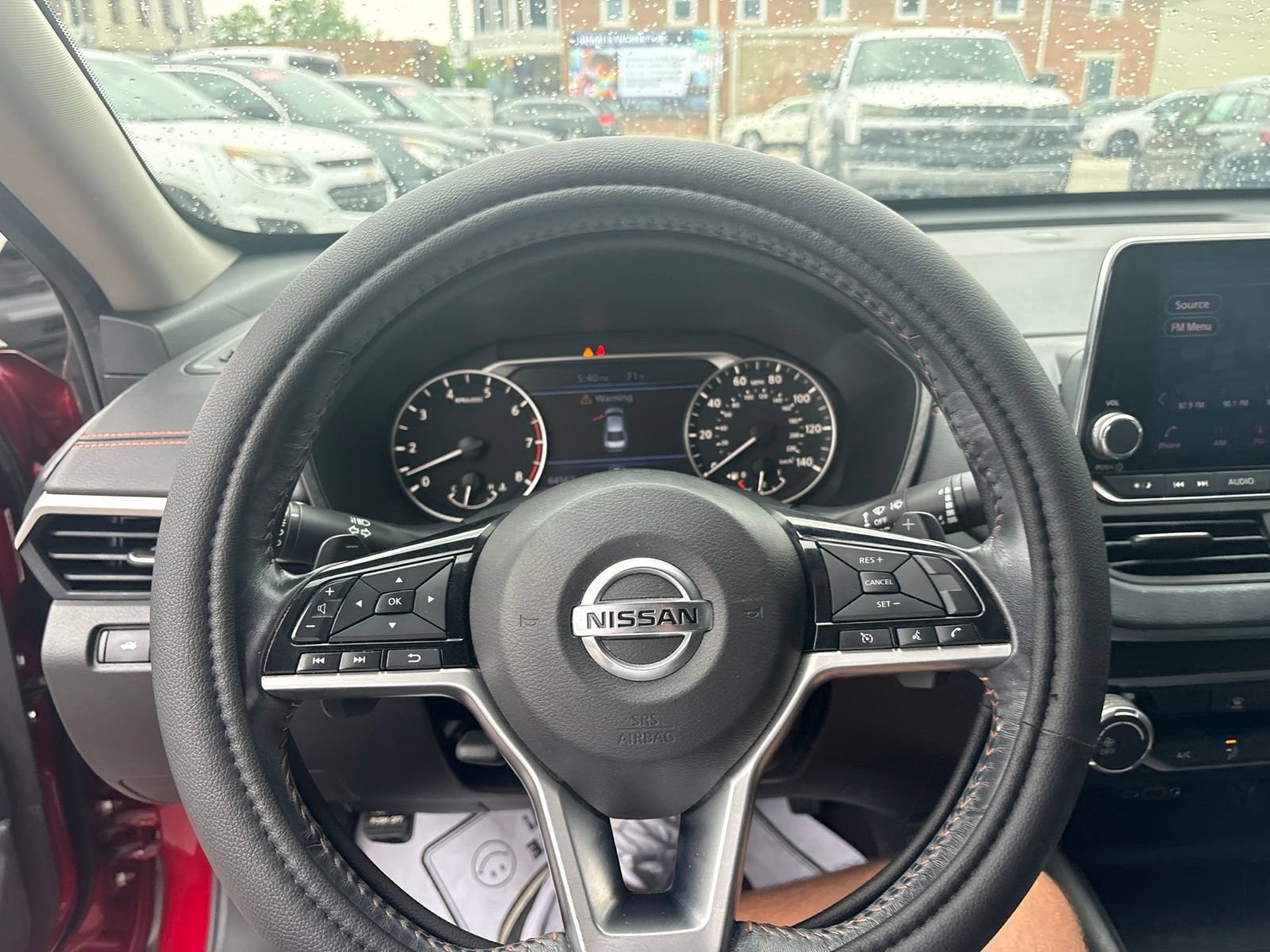 Used 2019 Nissan Altima 2.5 SR FWD image 26