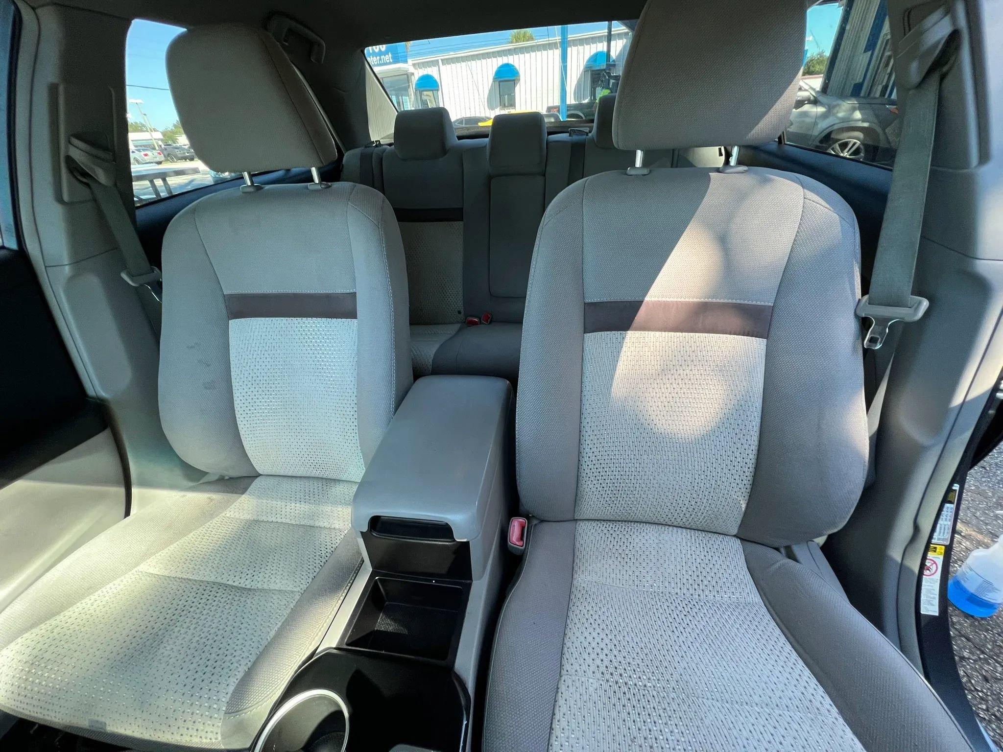 Used 2014 Toyota Camry L FWD image 13