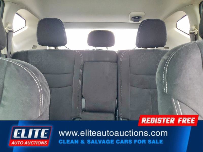 Used 2019 Nissan Murano S image 19