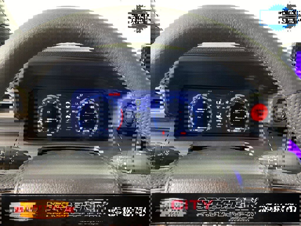 Used 2025 Toyota Tacoma TRD Sport w/ TRD Sport Premium Package image 17