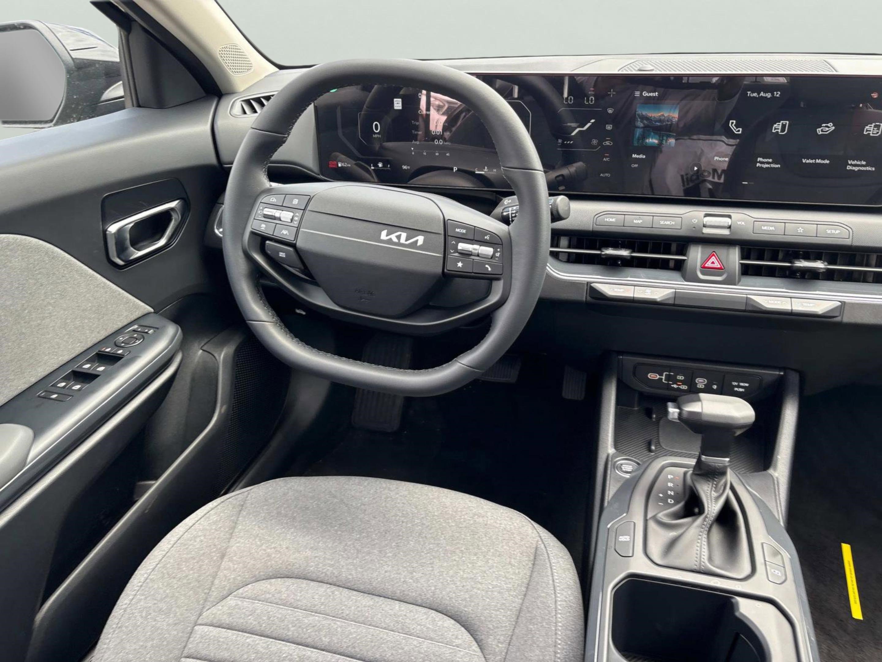 New 2025 Kia K4 EX image 12