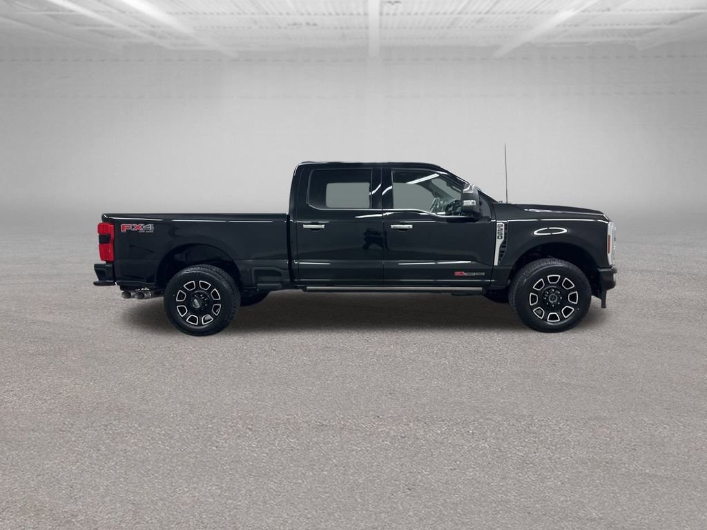 Used 2024 Ford F250 Platinum image 14