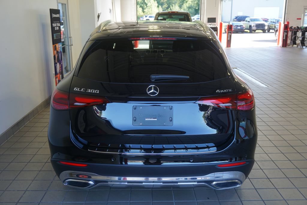 Used 2024 Mercedes-Benz GLC 300 4MATIC image 16