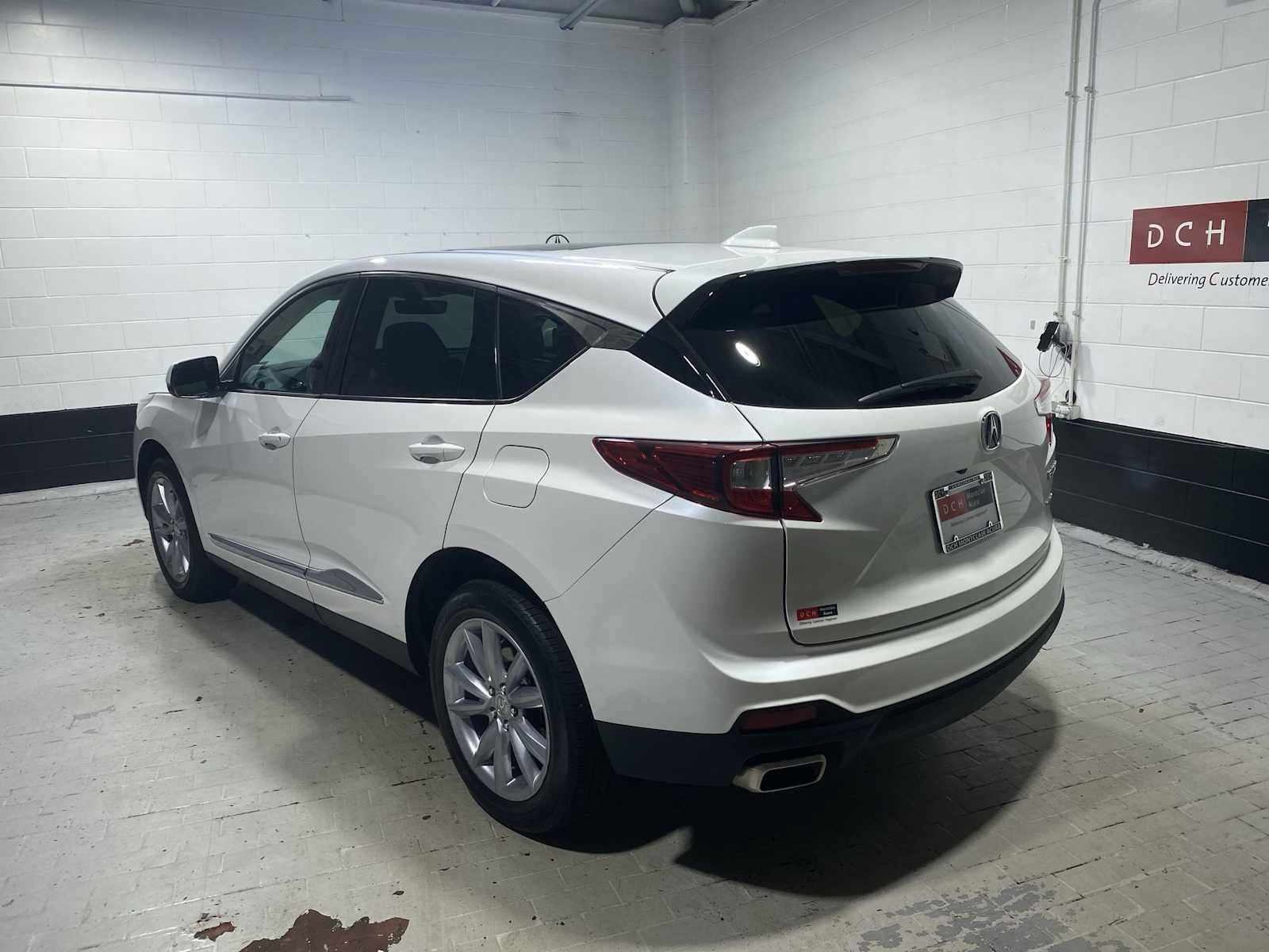 Used 2024 Acura RDX SH-AWD image 4