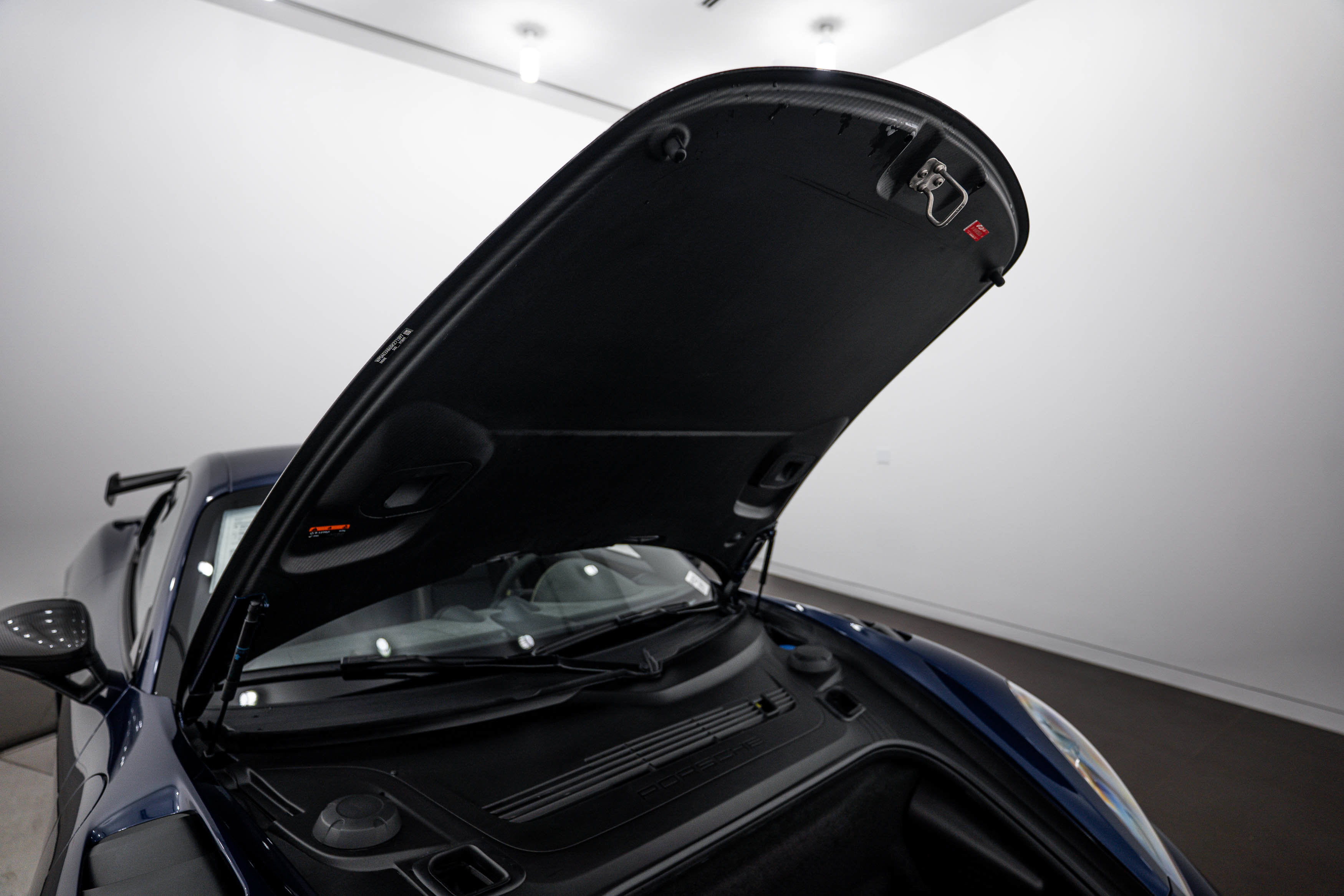 Certified 2025 Porsche 718 Cayman GT4 RS RWD image 23