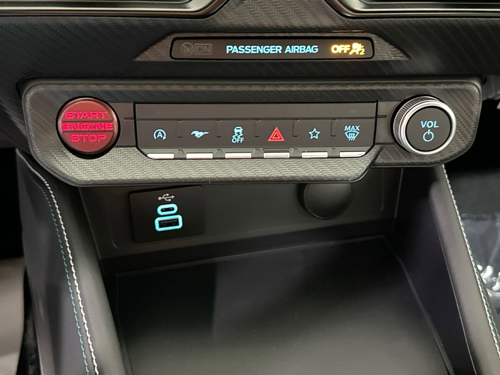 New 2026 Ford Mustang GT Premium w/ GT Performance Package image 28