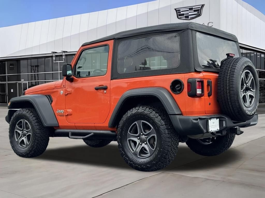 Used 2019 Jeep Wrangler Sport AWD/4WD image 6