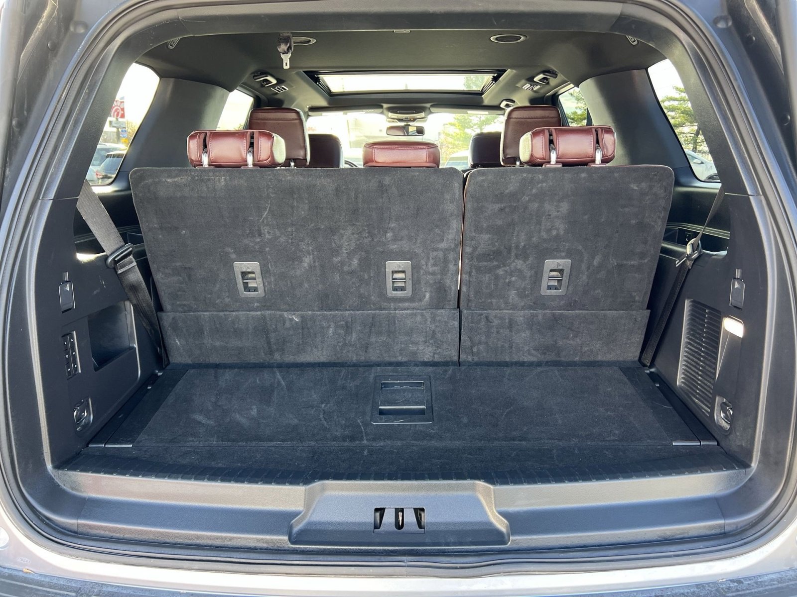 Used 2024 Ford Expedition Limited image 27