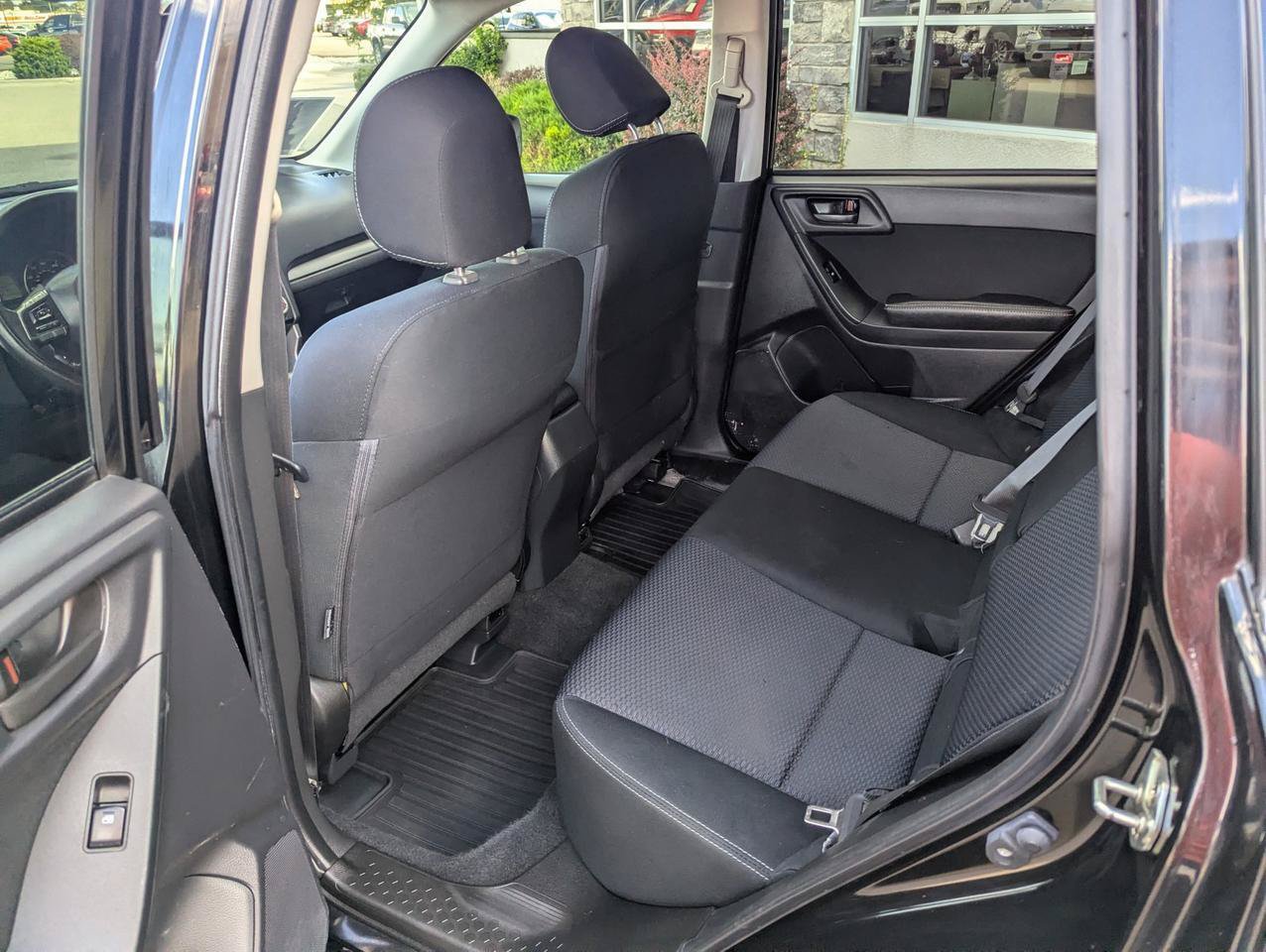 Used 2016 Subaru Forester 2.5i Premium AWD/4WD image 24