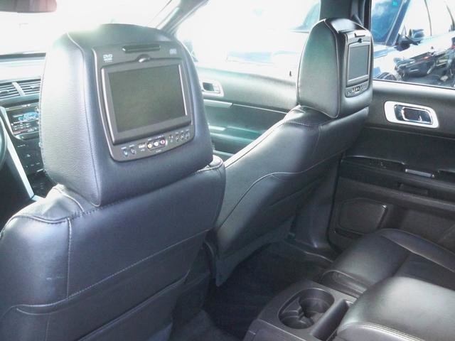 Used 2015 Ford Explorer XLT w/ Equipment Group 202B image 6