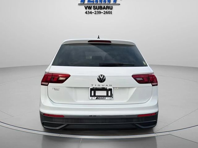 Used 2022 Volkswagen Tiguan S image 4