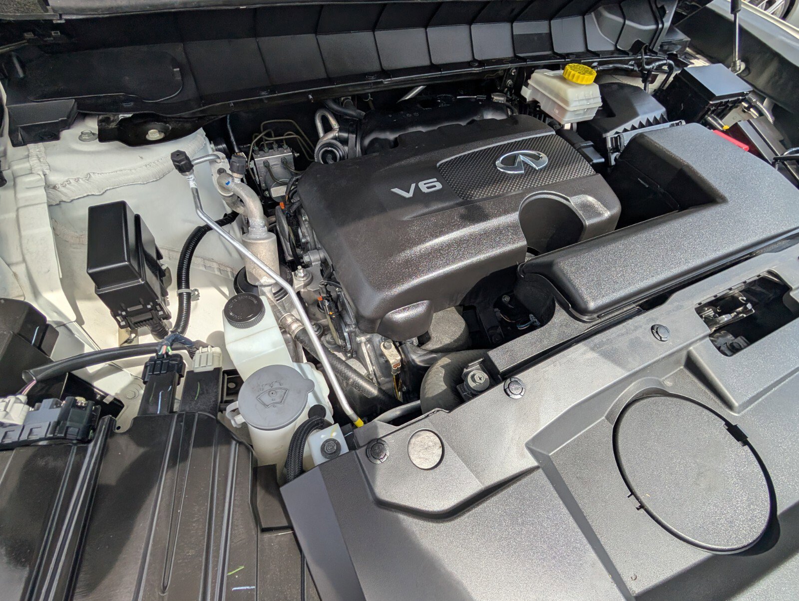 Used 2023 INFINITI QX60 Luxe w/ Vision Package FWD image 22