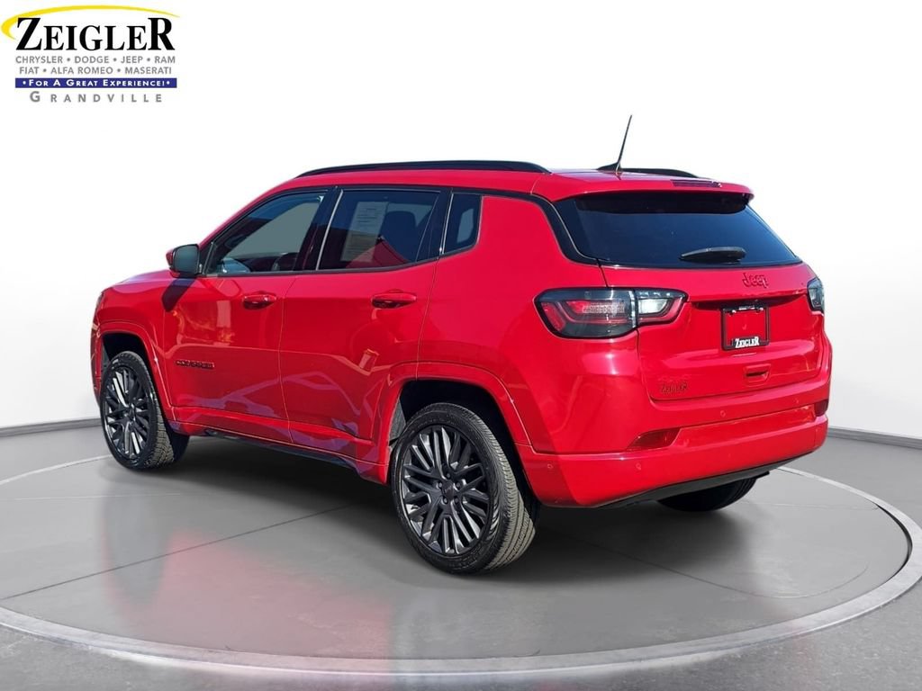 Used 2023 Jeep Compass Limited w/ Elite Group for (Red) Edition AWD/4WD image 7