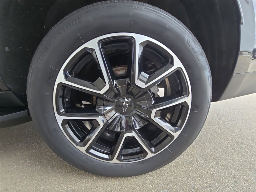 Used 2022 Chevrolet Tahoe RST w/ Luxury Package image 33