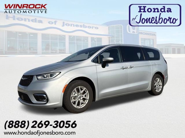 Used 2023 Chrysler Pacifica Touring-L FWD video 1