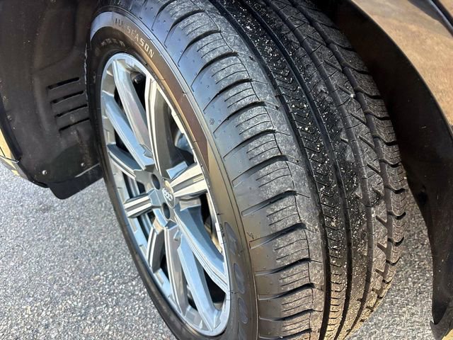 Used 2018 Audi Q7 3.0T Prestige w/ Prestige Package image 8