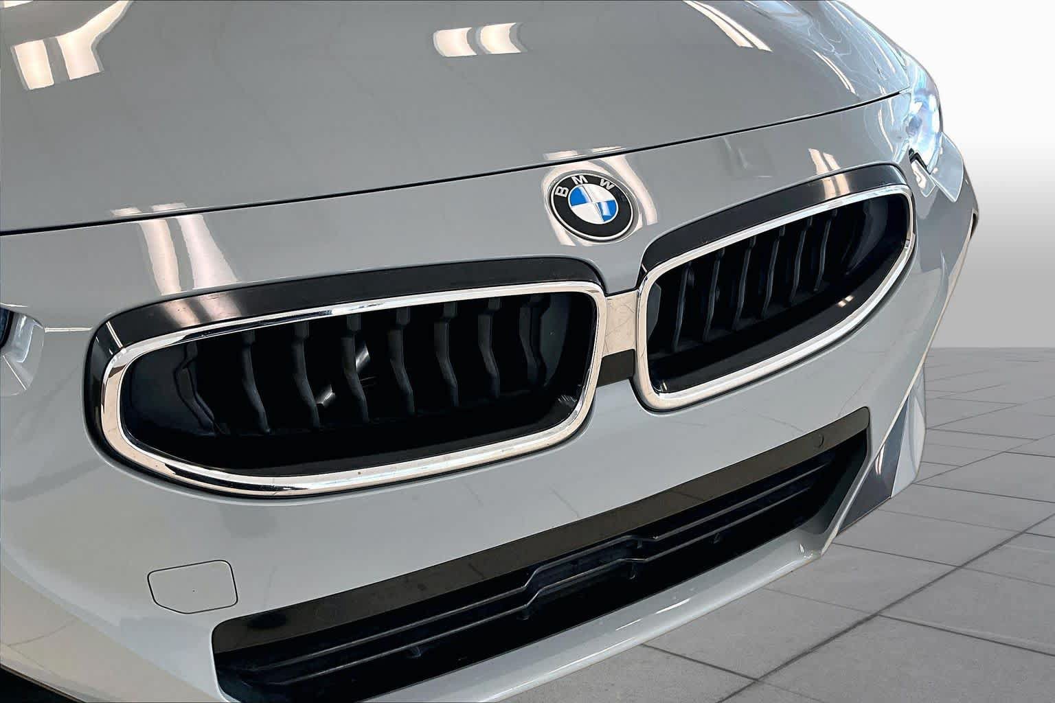 Used 2022 BMW 230i Coupe w/ M Sport Package RWD image 28