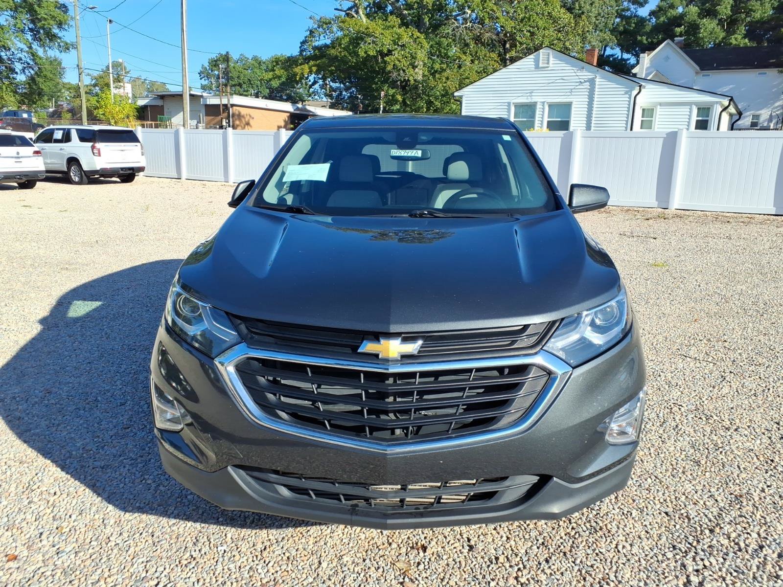 Used 2020 Chevrolet Equinox LT AWD/4WD image 2