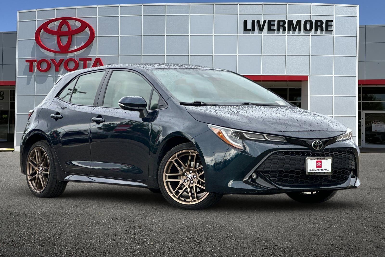 Used 2022 Toyota Corolla XSE w/ XSE Preferred Package image 2