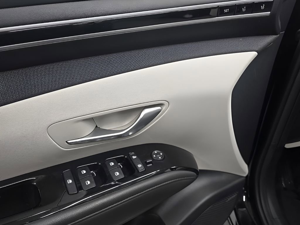 Certified 2023 Hyundai Tucson Limited image 10