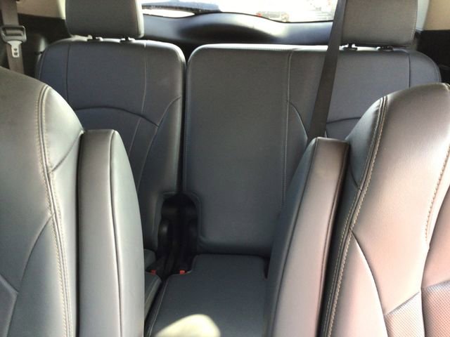 Used 2020 Buick Enclave Essence image 30